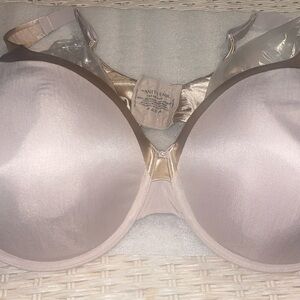 Vanity Fair Womens Underwire Bra Satin Trim Size 44D Beige (2 Bras) 💎